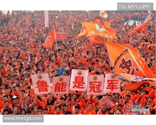 重庆羽毛球队杯赛征程回顾：拼搏与荣耀的奋斗故事